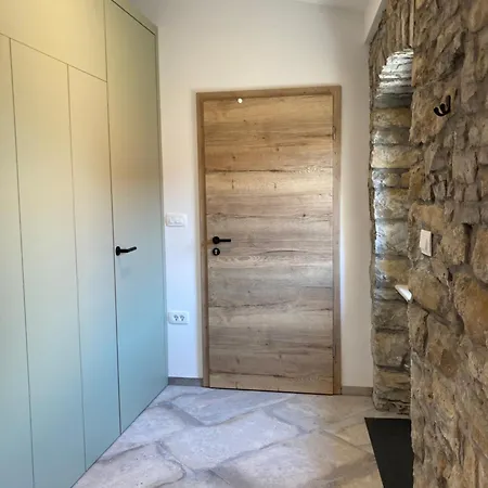 Daire Hisa Padnjec Sečovlje