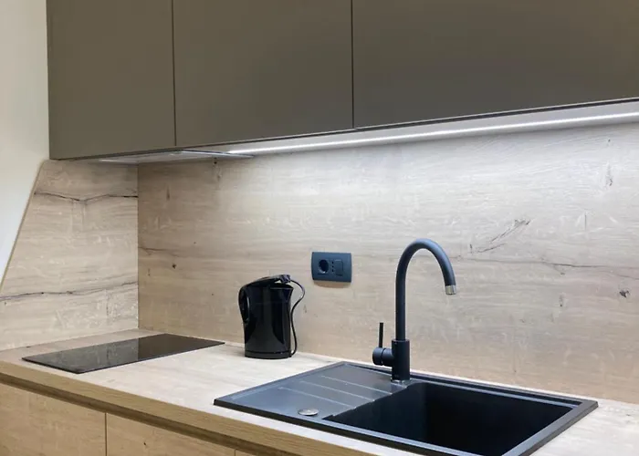 Hisa Padnjec * Sečovlje